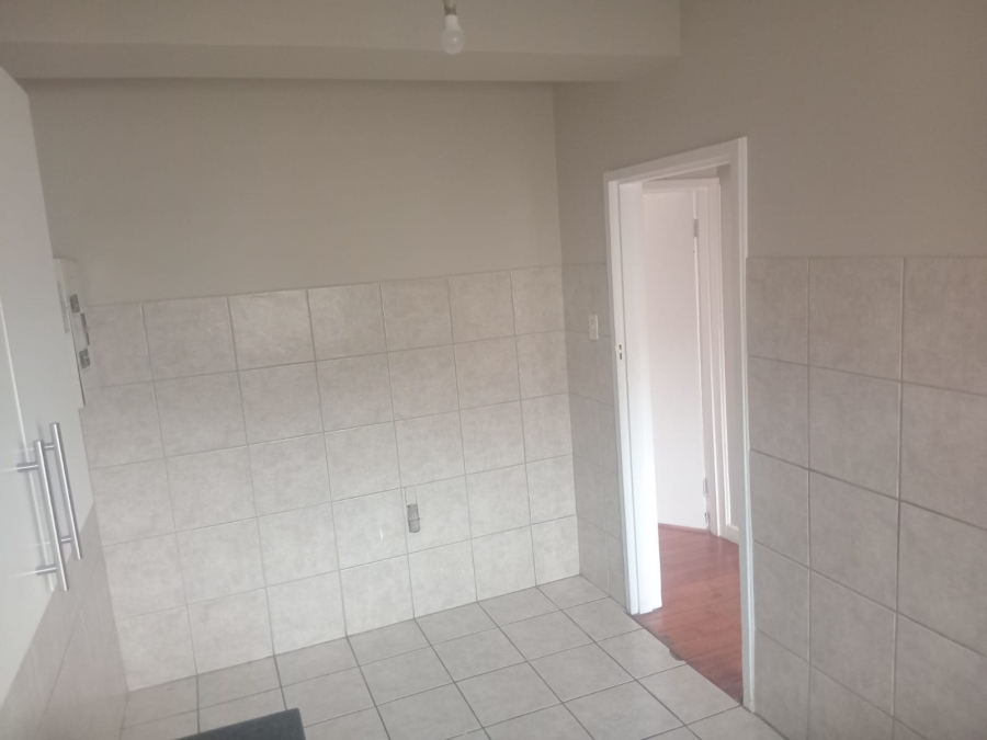 To Let 1 Bedroom Property for Rent in Southernwood Eastern Cape